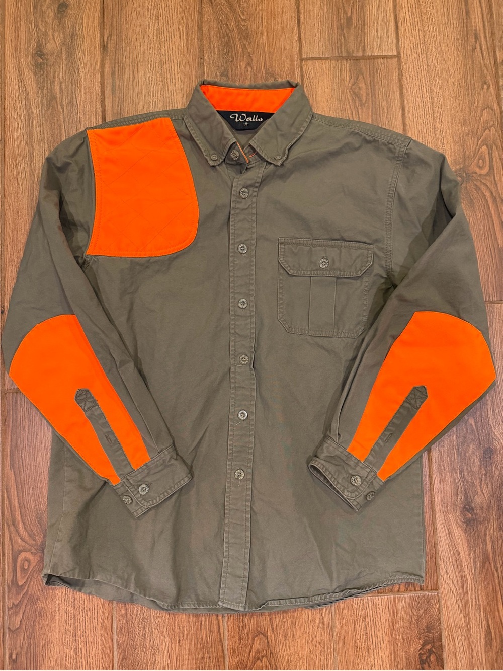 Walls hunting Olive Green Button-Down Shirt with Orange Reinforcements / men’s m